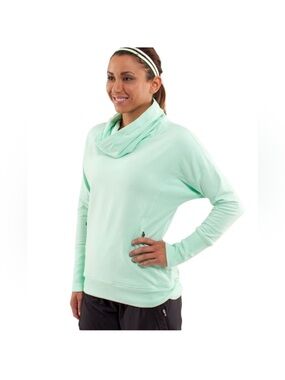 Lululemon Rest Day pull over mint long sleeve post workout yoga casual top size6
